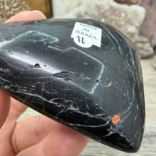 Bild in Galerie-Viewer laden, Black Tourmaline with Hematite Heart #11
