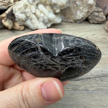 Carica l'immagine nel visualizzatore di Gallery, Black Tourmaline with Hematite Heart #13
