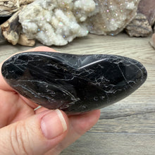 Carica l'immagine nel visualizzatore di Gallery, Black Tourmaline with Hematite Heart #14
