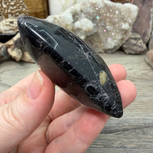 Carica l'immagine nel visualizzatore di Gallery, Black Tourmaline with Hematite Heart #17
