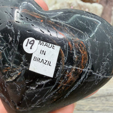 Carica l'immagine nel visualizzatore di Gallery, Black Tourmaline with Hematite Heart #19
