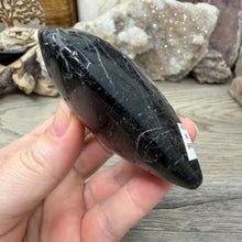 Carica l'immagine nel visualizzatore di Gallery, Black Tourmaline with Hematite Heart #20
