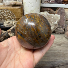 Carica l'immagine nel visualizzatore di Gallery, Tiger Iron 65mm Sphere #02
