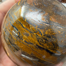 Carica l'immagine nel visualizzatore di Gallery, Tiger Iron 65mm Sphere #02
