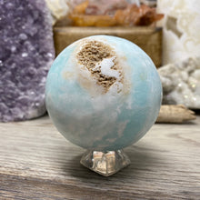 Carica l&#39;immagine nel visualizzatore di Gallery, Blue Aragonite 73mm Sphere #04
