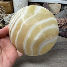 将图像加载到图库查看器中，Onyx Banded Morocco 4.5" Bowl #02
