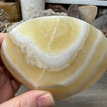将图像加载到图库查看器中，Onyx Banded Morocco 4.5" Bowl #02
