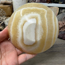 将图像加载到图库查看器中，Onyx Banded Morocco 4.5" Bowl #03
