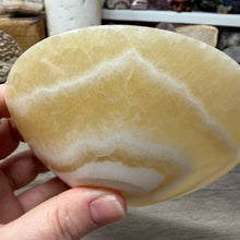 将图像加载到图库查看器中，Onyx Banded Morocco 4.5" Bowl #03
