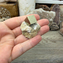 Chargez l'image dans la visionneuse de la galerie, Cubic Pyrite on Matrix from Spain #03
