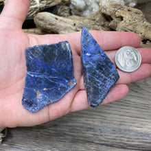 Chargez l&#39;image dans la visionneuse de la galerie, Sodalite Small Rough Slabs Set #11
