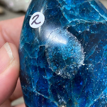 Load image into Gallery viewer, Blue Apatite Freeform #02
