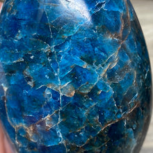 Load image into Gallery viewer, Blue Apatite Freeform #03
