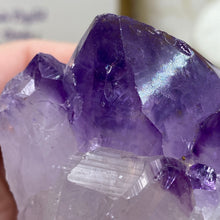 将图像加载到图库查看器中，Natural Amethyst Point from Brazil #04
