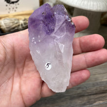 将图像加载到图库查看器中，Natural Amethyst Point from Brazil #05
