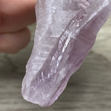 将图像加载到图库查看器中，Natural Amethyst Point from Brazil #11
