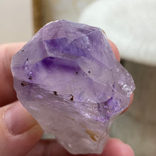 Carica l&#39;immagine nel visualizzatore di Gallery, Natural Amethyst Point from Brazil #14
