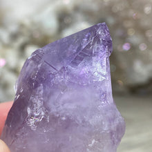 将图像加载到图库查看器中，Natural Amethyst Point from Brazil #18
