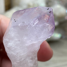 将图像加载到图库查看器中，Natural Amethyst Point from Brazil #32
