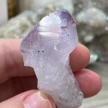 将图像加载到图库查看器中，Natural Amethyst Point from Brazil #32
