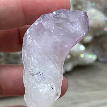 将图像加载到图库查看器中，Natural Amethyst Point from Brazil #32
