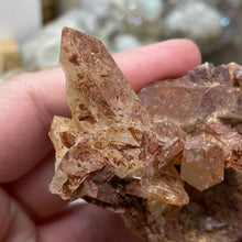 Cargar imagen en el visor de la galería, Red / Tangerine Quartz Cluster #21
