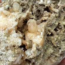 Cargar imagen en el visor de la galería, Apophyllite/Zeolite Cluster #02
