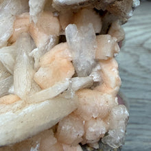 Cargar imagen en el visor de la galería, Apophyllite/Zeolite Cluster #03
