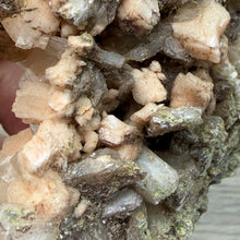Cargar imagen en el visor de la galería, Apophyllite/Zeolite Cluster #03
