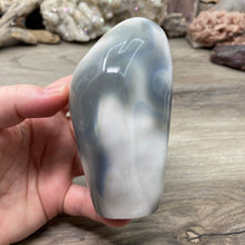 将图像加载到图库查看器中，Orca Agate Stone Freeform ~ 4.28&quot; x 2.20&quot; x 2.45&quot;
