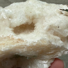 Cargar imagen en el visor de la galería, Apophyllite/Zeolite Cluster #04
