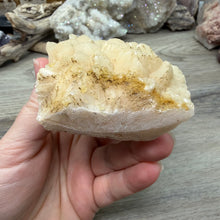 Cargar imagen en el visor de la galería, Apophyllite/Zeolite Cluster #05
