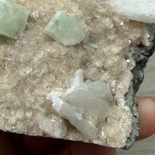 Cargar imagen en el visor de la galería, Apophyllite/Zeolite Cluster #11
