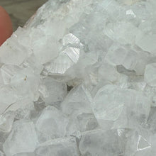 Cargar imagen en el visor de la galería, Apophyllite/Zeolite Cluster #16
