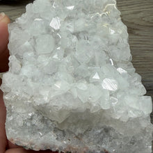 Cargar imagen en el visor de la galería, Apophyllite/Zeolite Cluster #16
