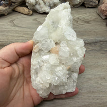 Cargar imagen en el visor de la galería, Apophyllite/Zeolite Cluster #17
