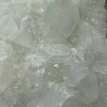 Cargar imagen en el visor de la galería, Apophyllite/Zeolite Cluster #18
