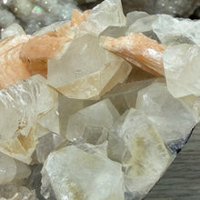 Cargar imagen en el visor de la galería, Apophyllite/Zeolite Cluster #19
