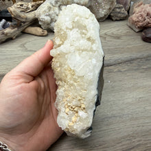 Cargar imagen en el visor de la galería, Apophyllite/Zeolite Cluster #21
