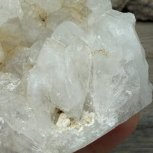 Chargez l'image dans la visionneuse de la galerie, <transcy>Apophyllite avec Stilbite et Chlorite Verte</transcy>
