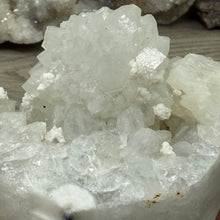 Cargar imagen en el visor de la galería, Apophyllite/Zeolite Cluster #24
