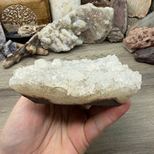 Bild in Galerie-Viewer laden, Apophyllite/Zeolite Cluster #29
