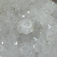 Bild in Galerie-Viewer laden, Apophyllite/Zeolite Cluster #29
