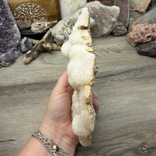 Bild in Galerie-Viewer laden, Apophyllite/Zeolite Cluster #30
