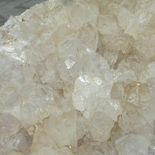 Chargez l'image dans la visionneuse de la galerie, <transcy>Apophyllite avec Stilbite et Chlorite Verte</transcy>
