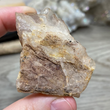 将图像加载到图库查看器中，Red / Tangerine Quartz Cluster #57
