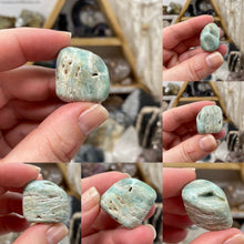 Chargez l&#39;image dans la visionneuse de la galerie, Blue Aragonite Small Tumble
