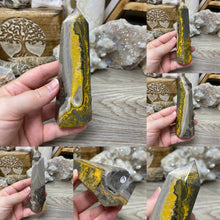 Cargar imagen en el visor de la galería, Bumblebee Jasper Obelisk Towers
