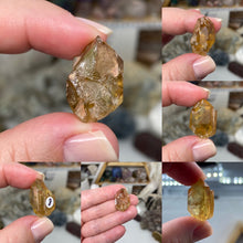 将图像加载到图库查看器中，Natural Citrine Rough from Congo Under 6 grams
