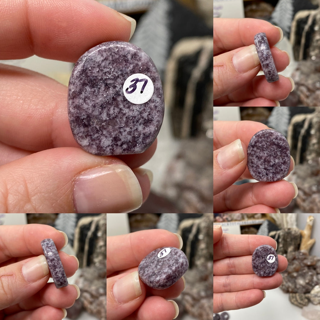 Lepidolite 1